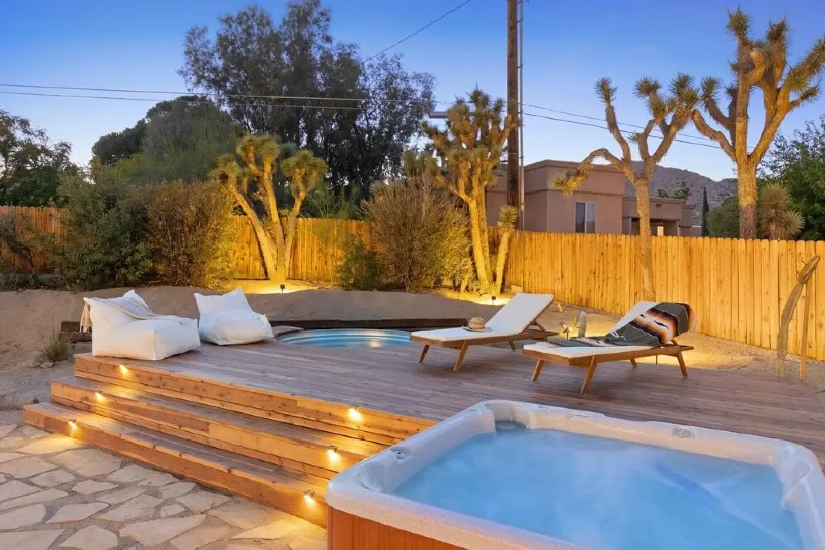 Casa Amarilla- Hot Tub,firepit,bbq &fantastic Yard For Families 4 Bedroom Home by RedAwning