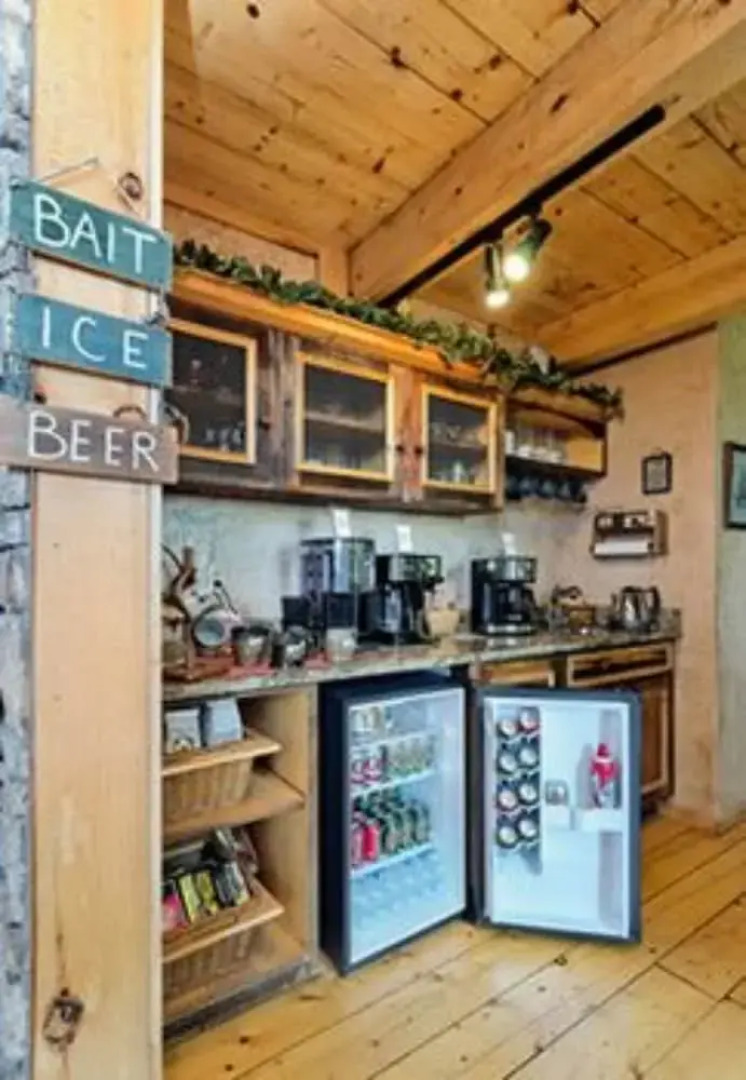 White River Lodge Bed and Breakfast