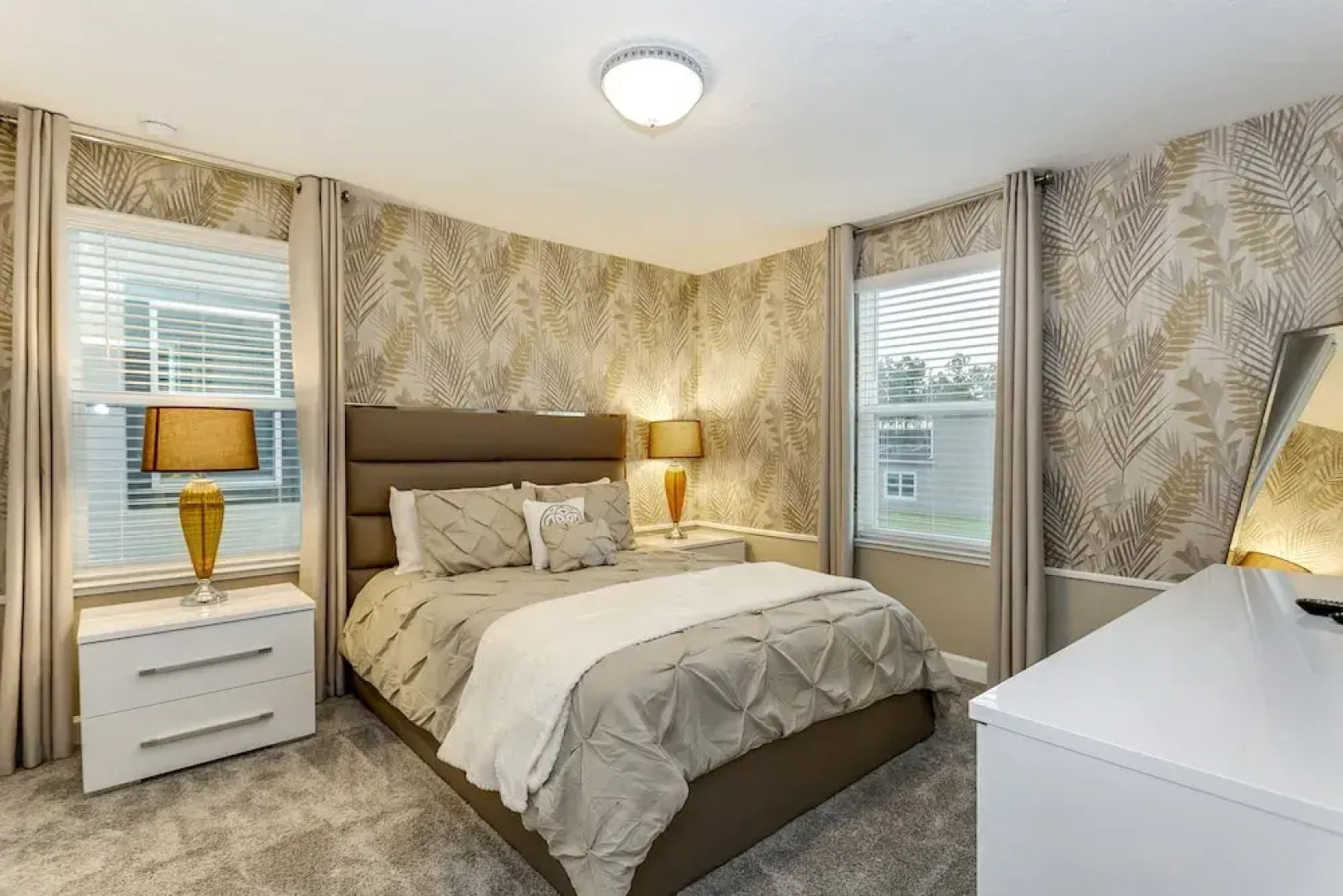 Champions Gate 9 Bdrm 5 BTH