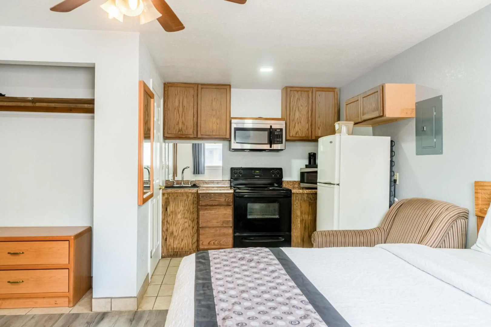 Purple Sage By OYO Snyder TX