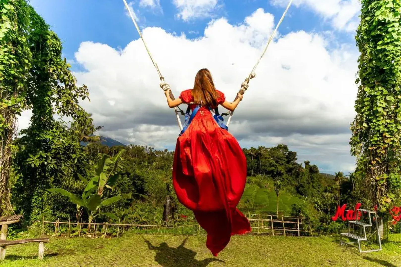 Maha Gangga Valley by ecommerceloka