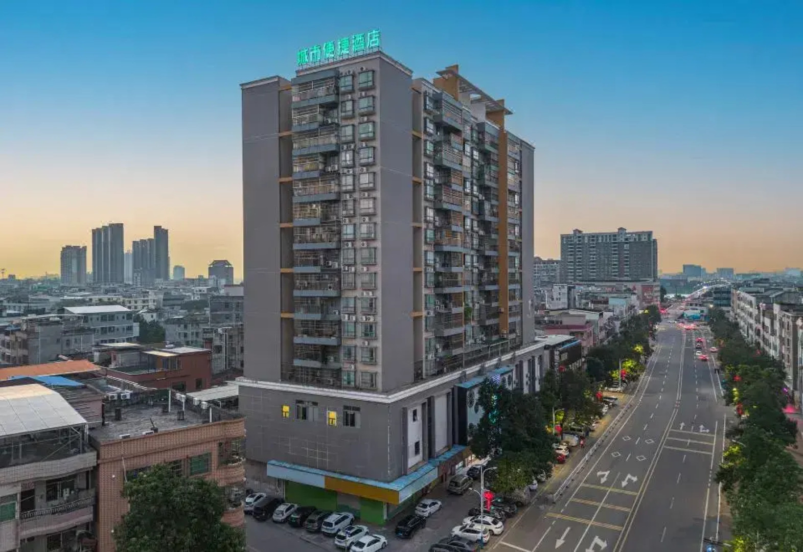 City Comfort Inn Hotel (Huizhou Boluo Yuanzhou)