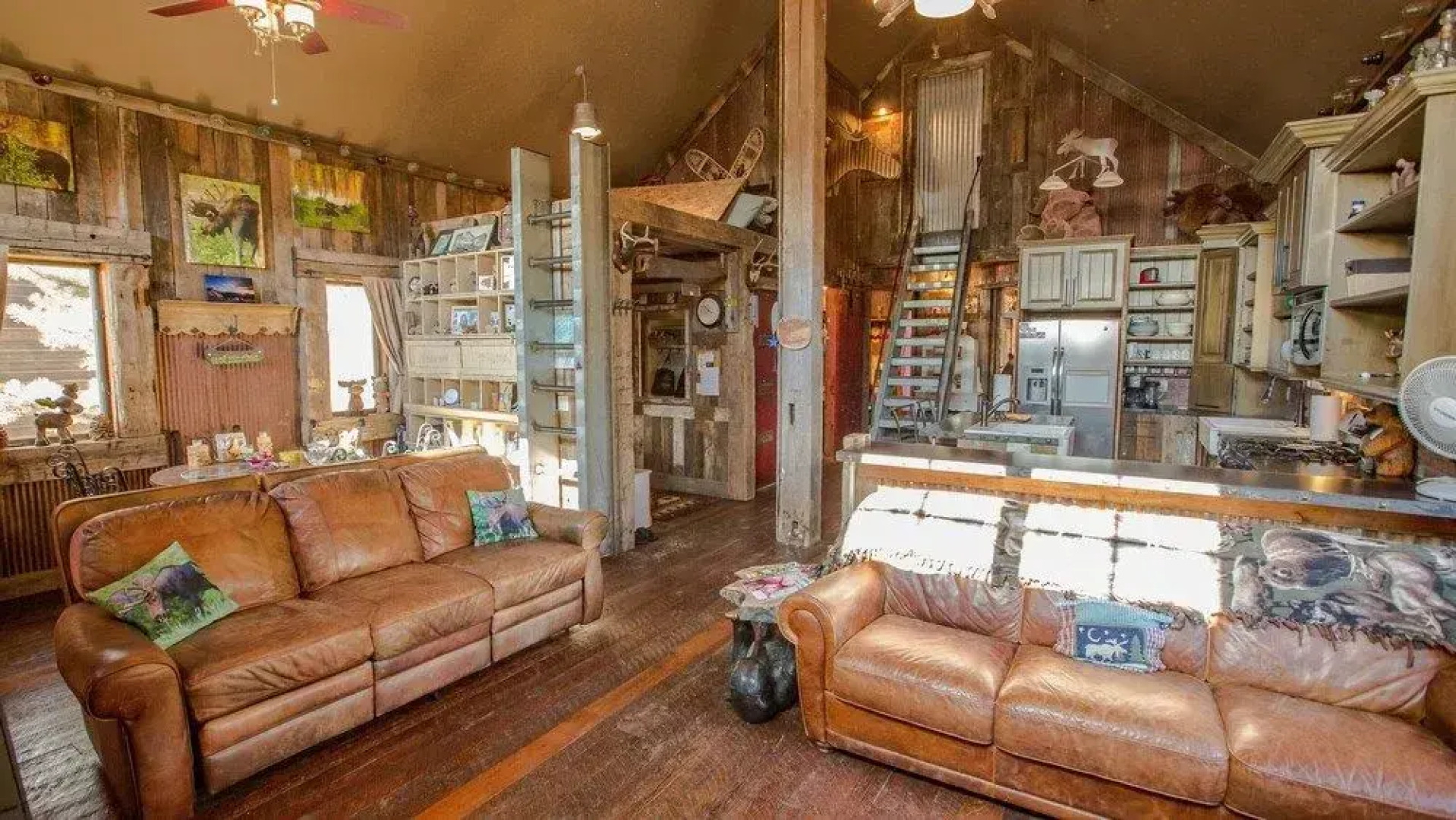 Downtown Grand Lake - 316 Grand Ave 2 Bedroom Home by RedAwning