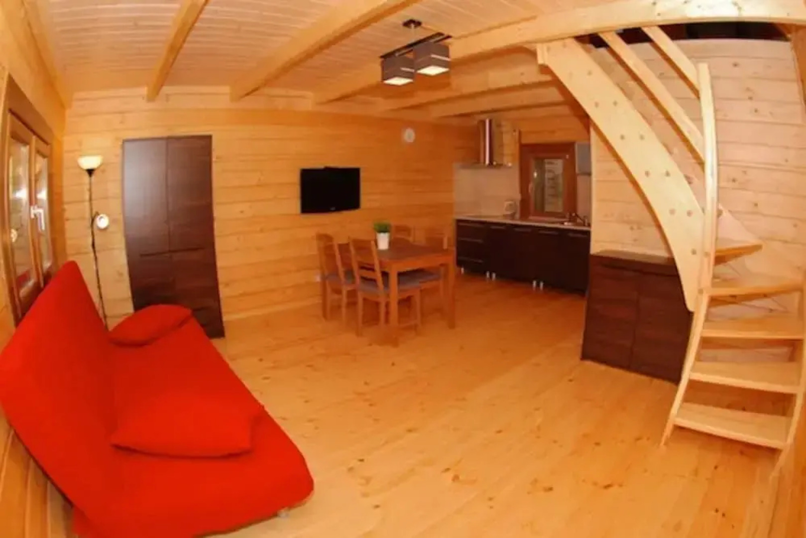 Cozy Cottage With a Huge Garden, Jaroslawiec