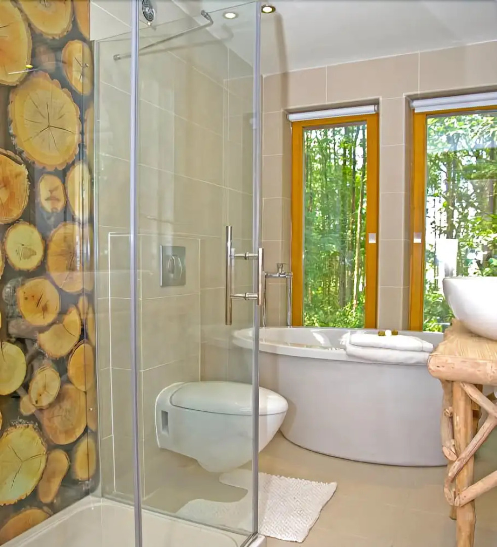 Cleveley Mere Luxury Waterside Lodges