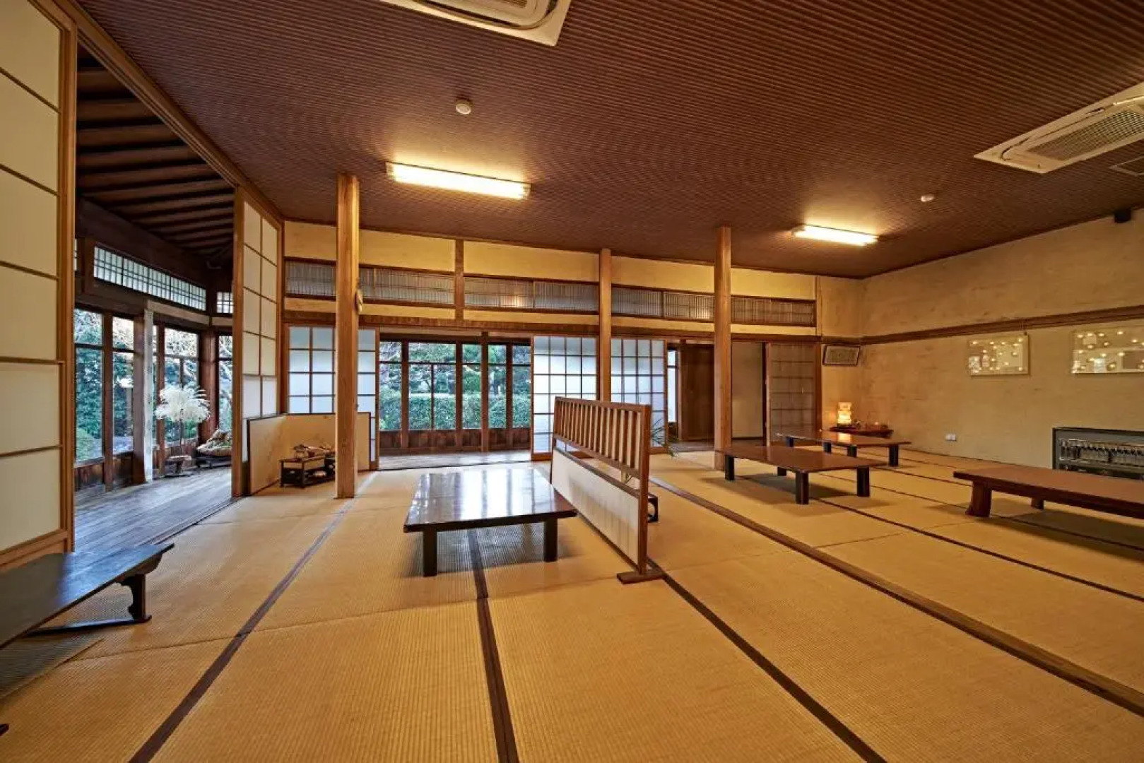 Beppu Onsen Kutsurogi no Onsen Yado Yamada Besso