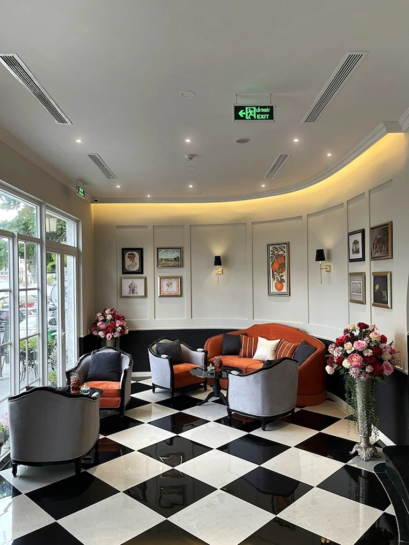 Le Bonheur Hotel