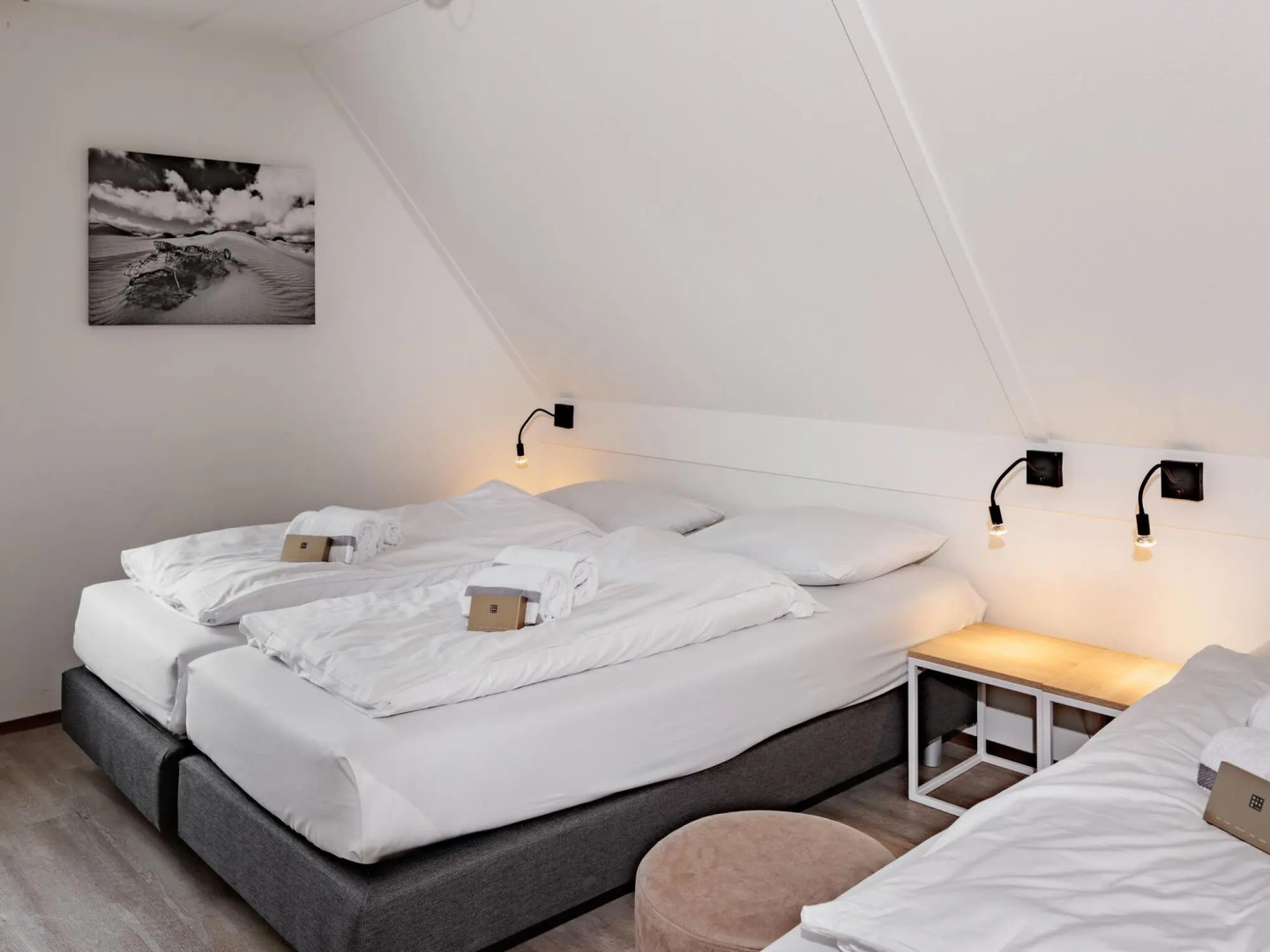 Restyled villa with sauna, in a holiday park, 400 m. from the beach