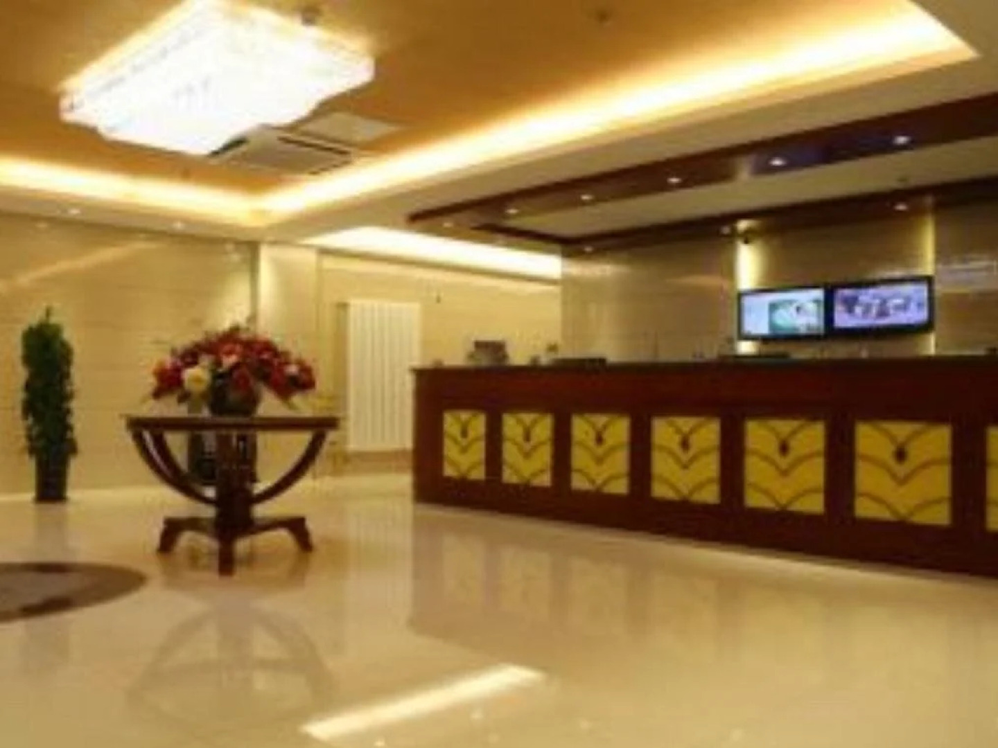 Green Inn Huainan Tianjiaan District Wanda Plaza Express Hotel