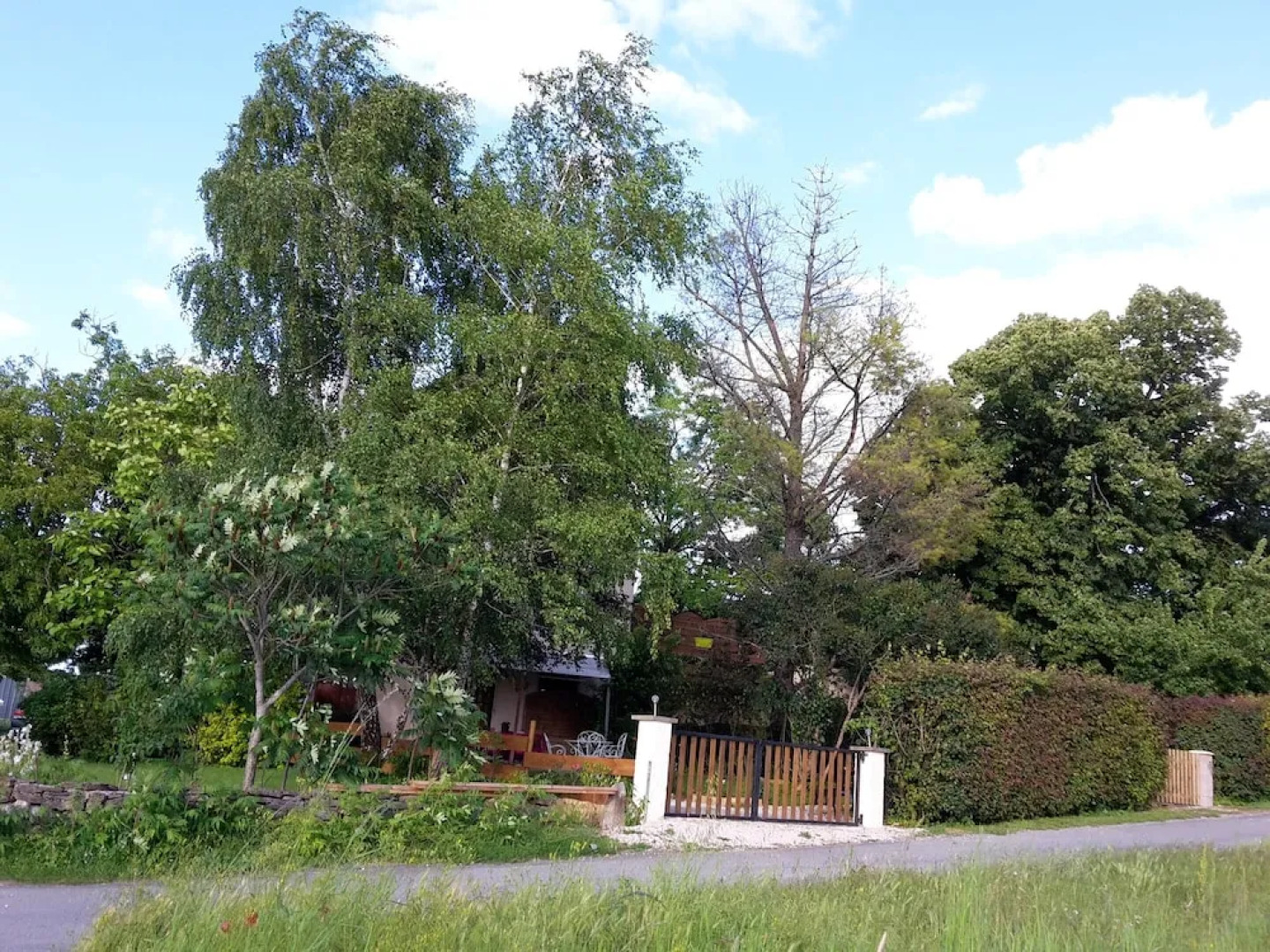 House With 3 Bedrooms in Villeneuve, With Enclosed Garden and Wifi