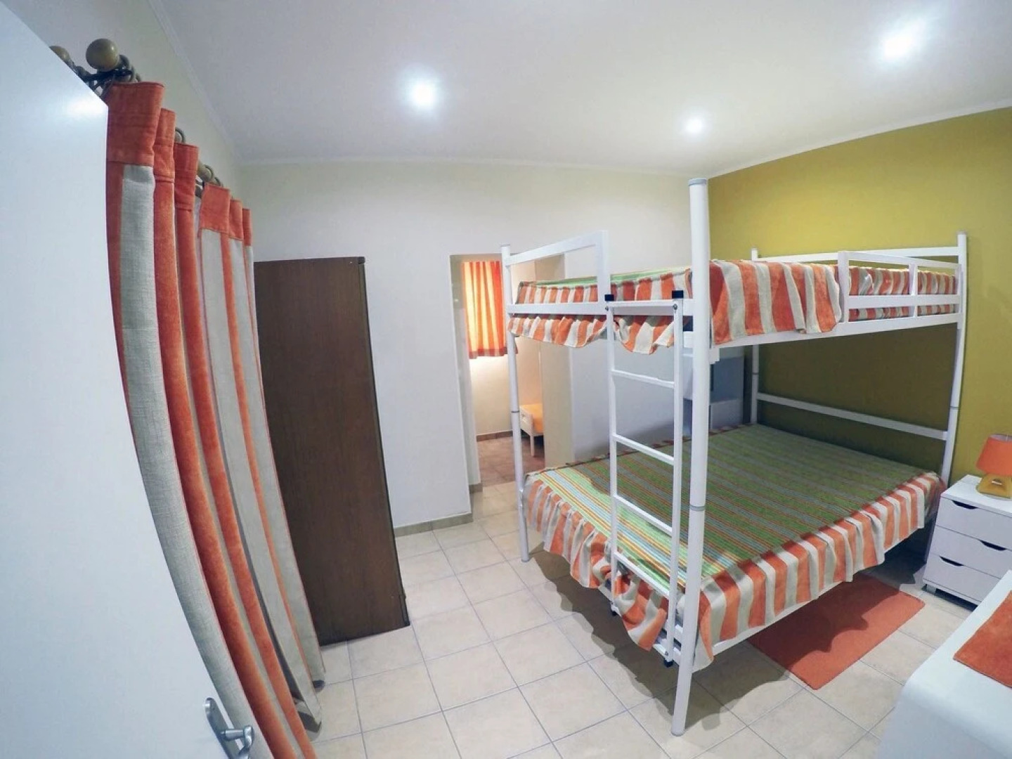 House With 2 Bedrooms in Porto Santo, With Wonderful Mountain View, En