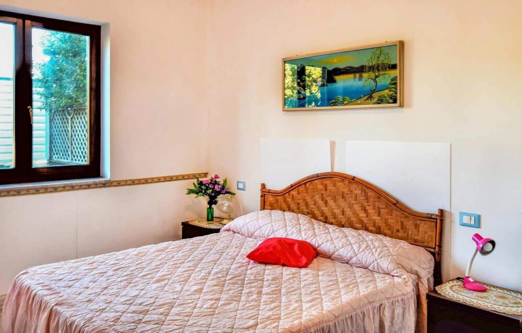 Beautiful Apartment in Stalettì With 1 Bedrooms