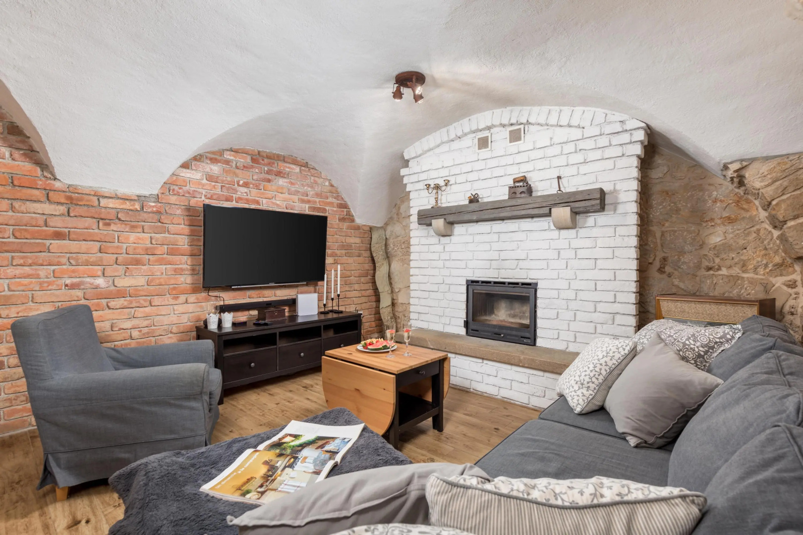 Ivka in Tribalj with 4 bedrooms and 4 bathrooms