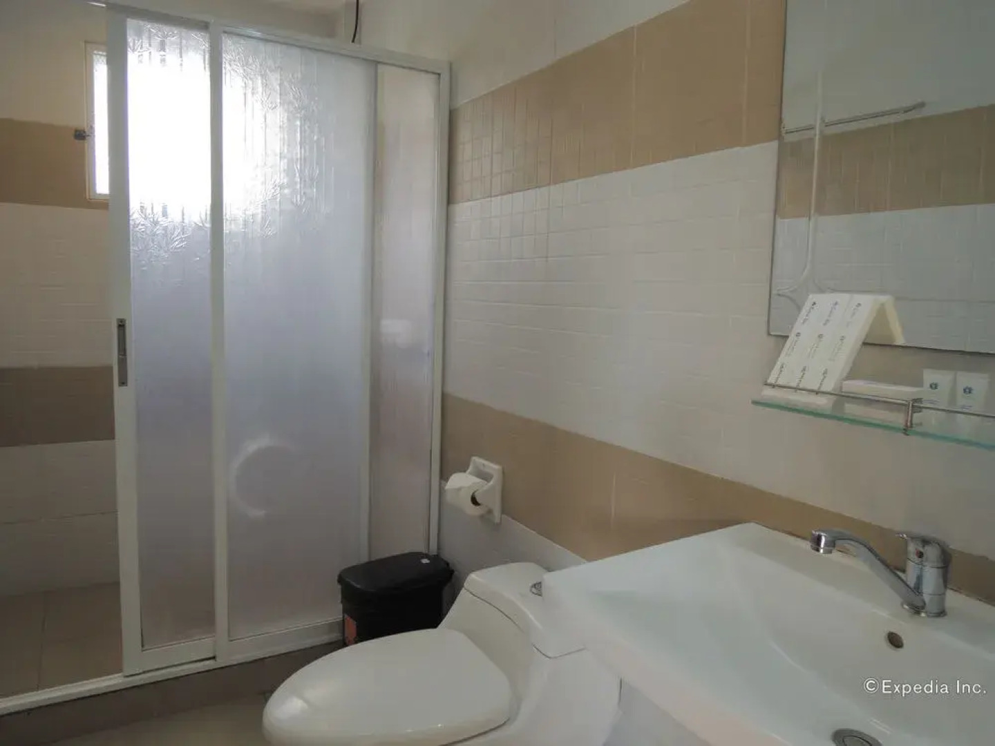 Papa Kit's Marina and Fishing Lagoon