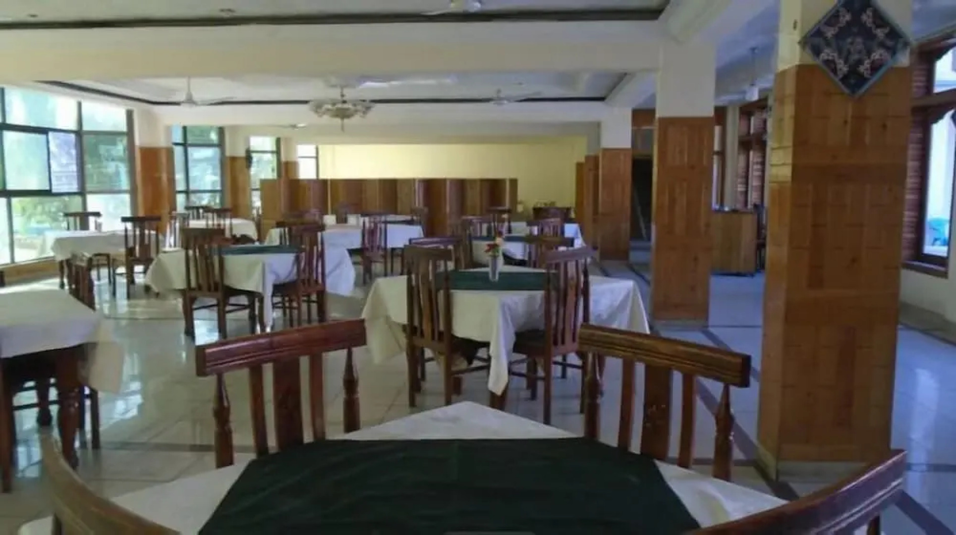 Hotel shaheen International