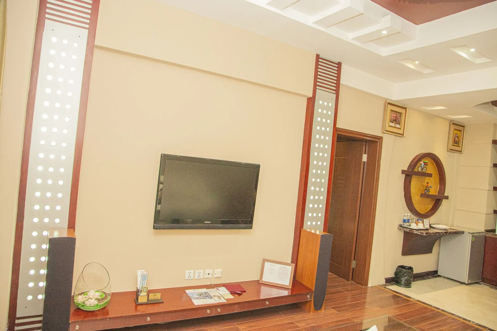 Best Western Plus Paramount Hotel