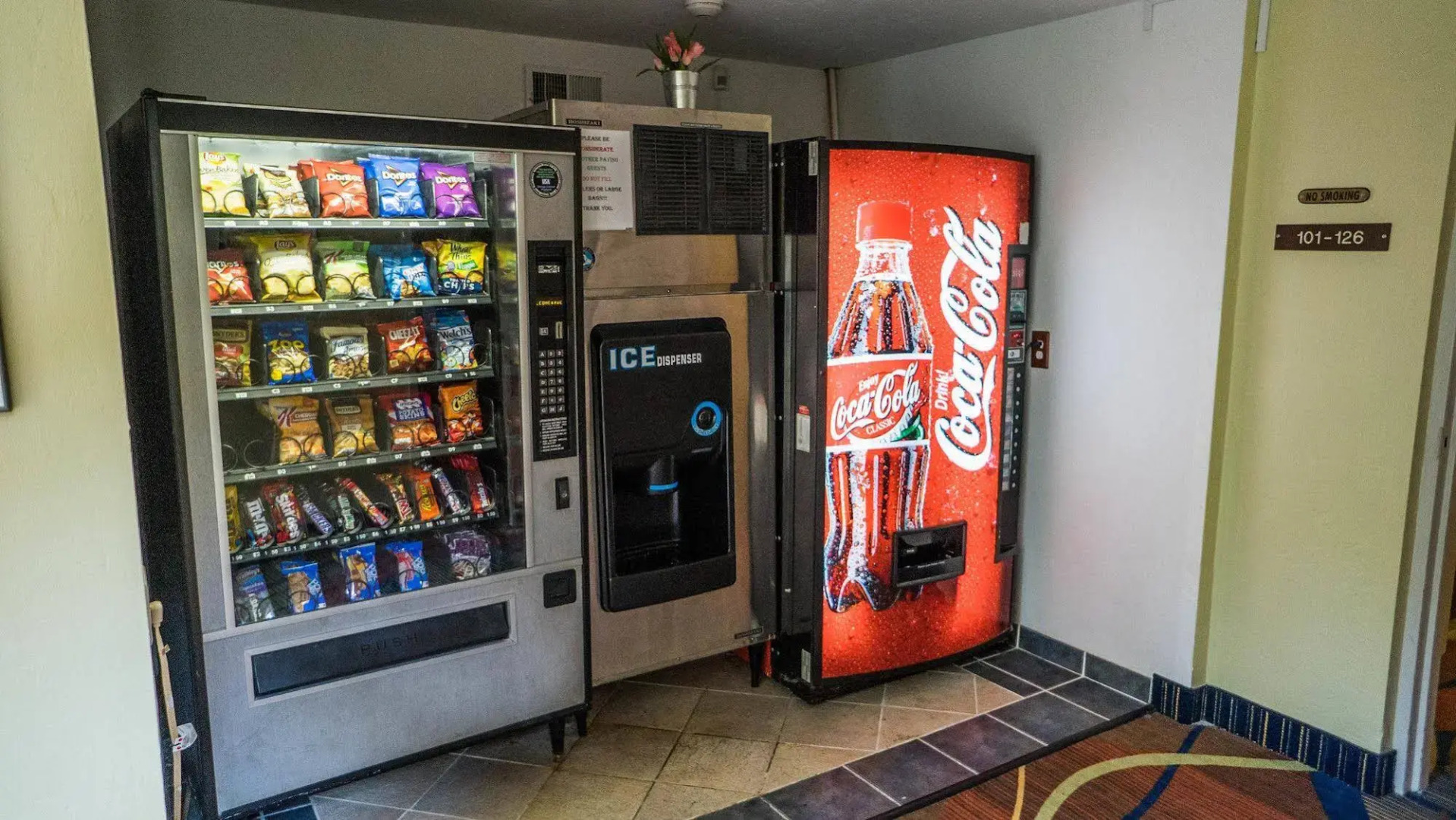 The Mariner Resort Cape Cod by The Red Collection