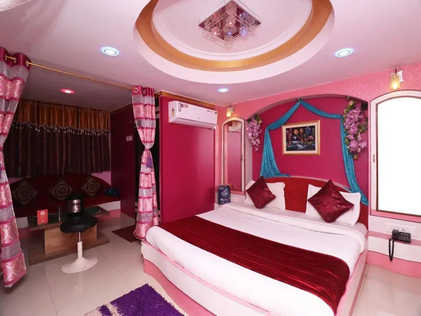OYO 22675 Hotel Prateek