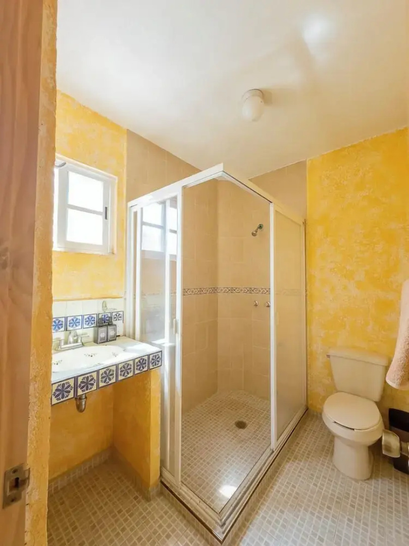 New Family House. Pool & BBQ Area