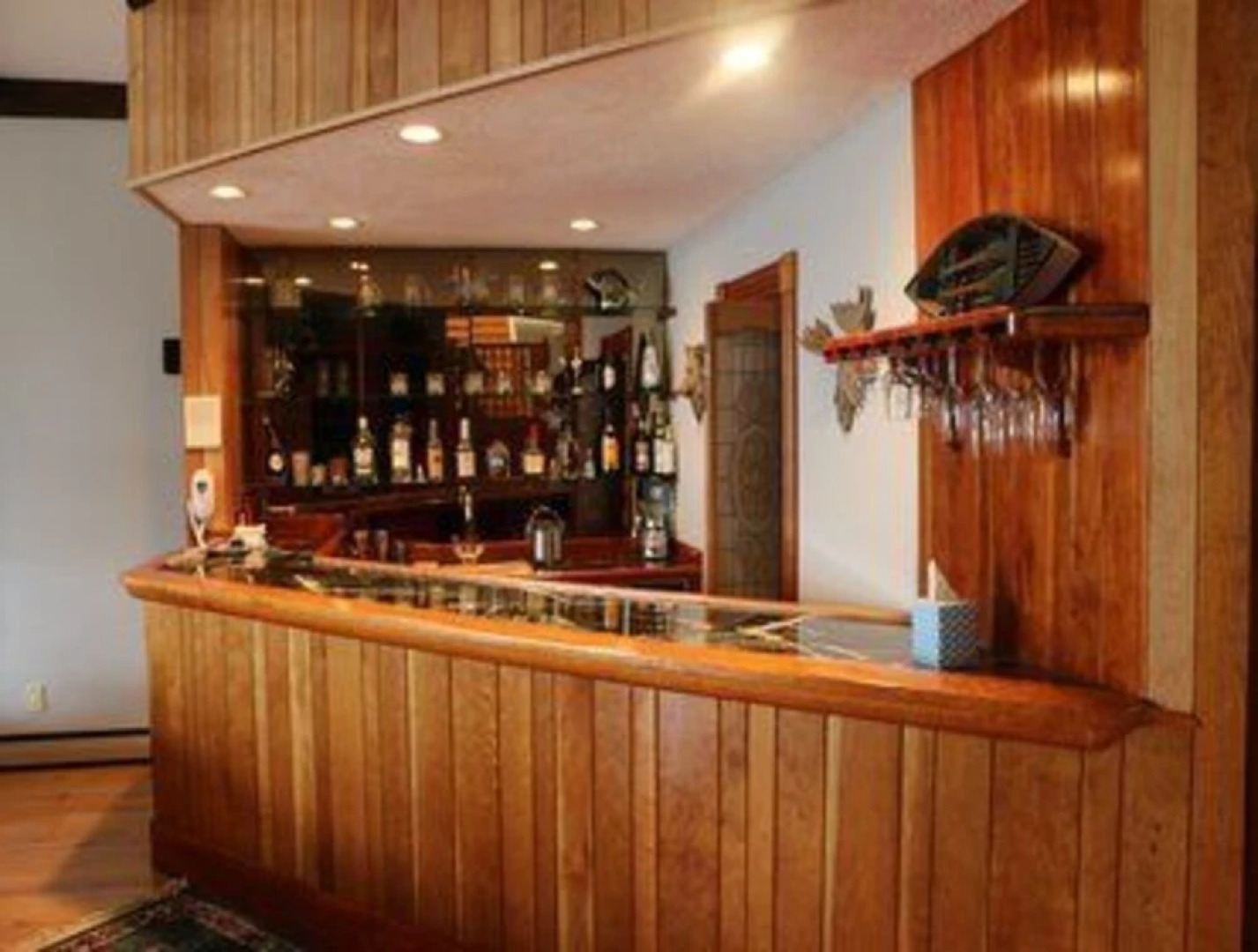 Ocean Garden Estate - Six Bedroom Home