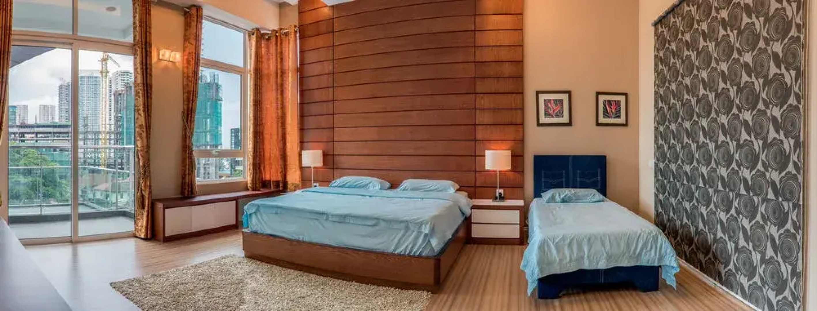 The Holiday Residence