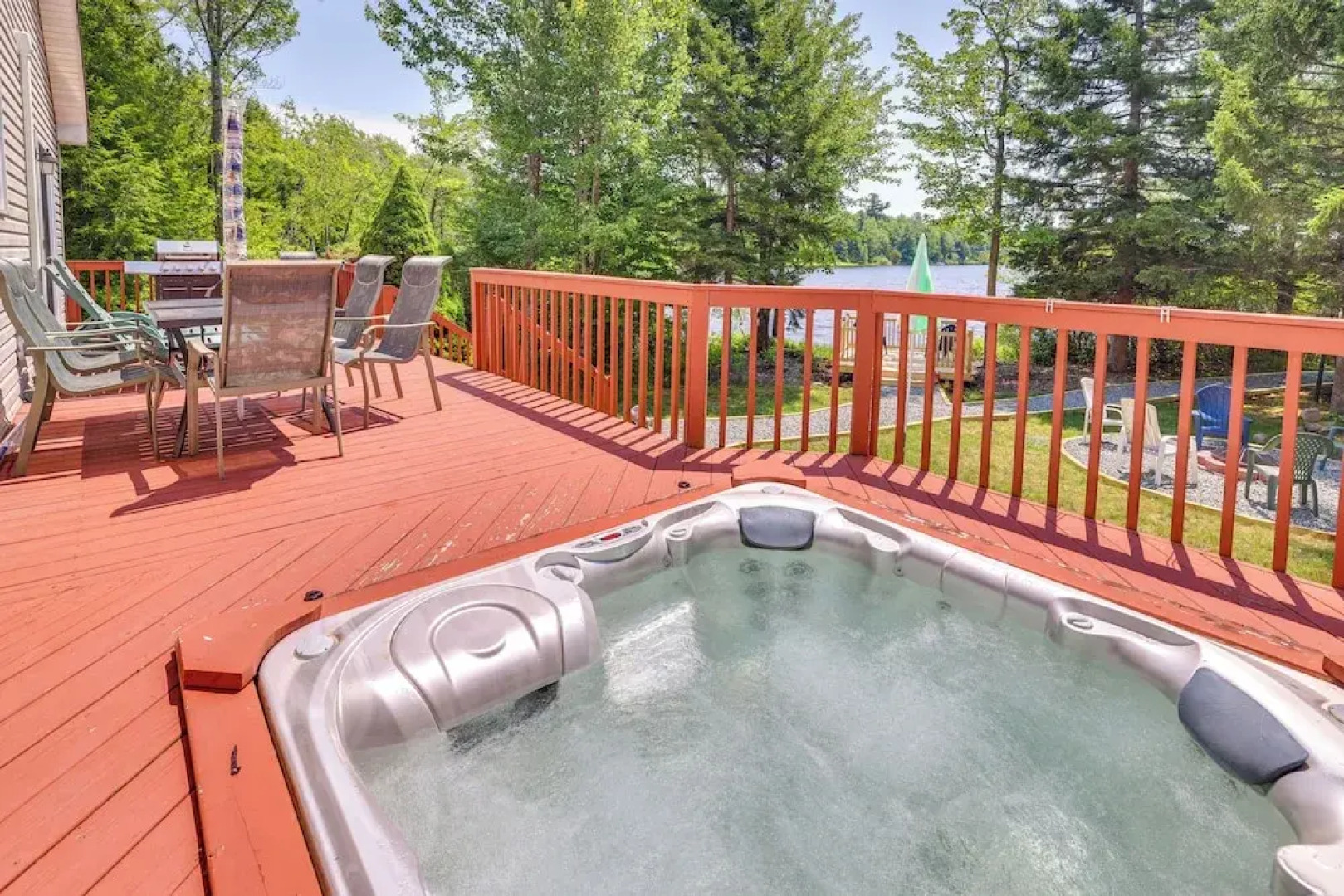 Private Hot Tub: Lakefront Poconos Home!