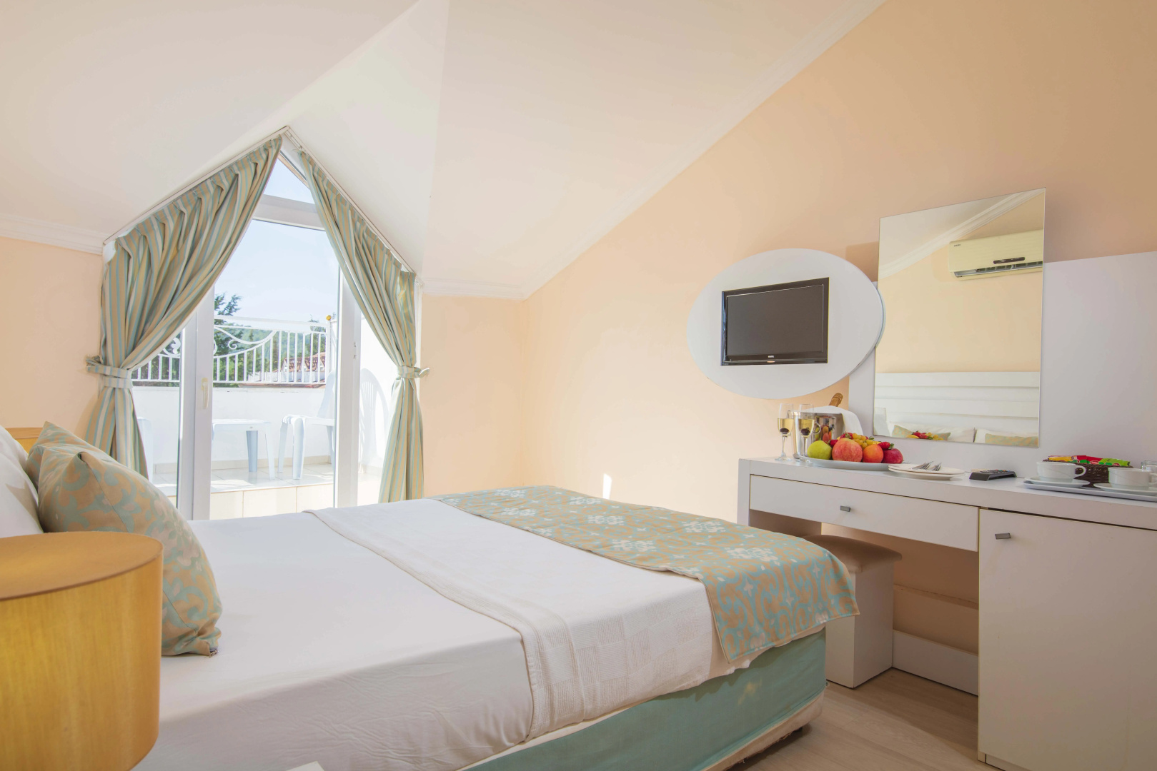 Sahra Su Holiday Village & Spa