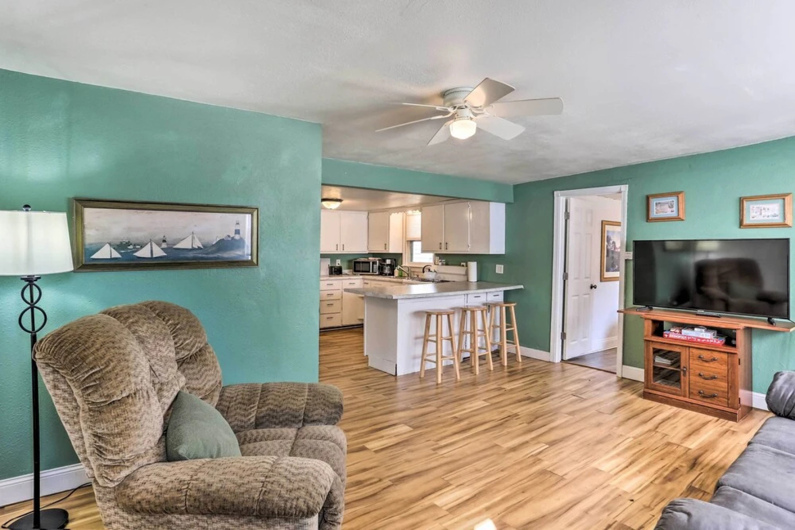 Pet-friendly Pierre Home w/ Central Location!