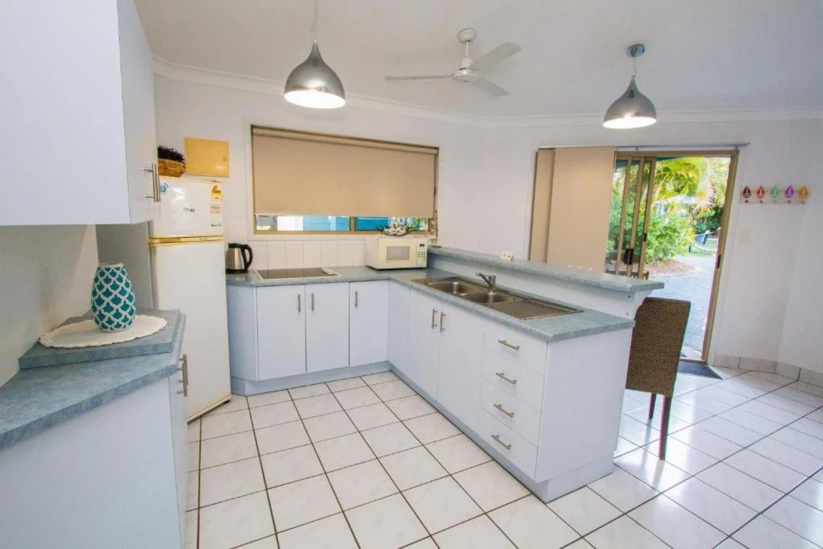 Boyne Island Motel and Villas