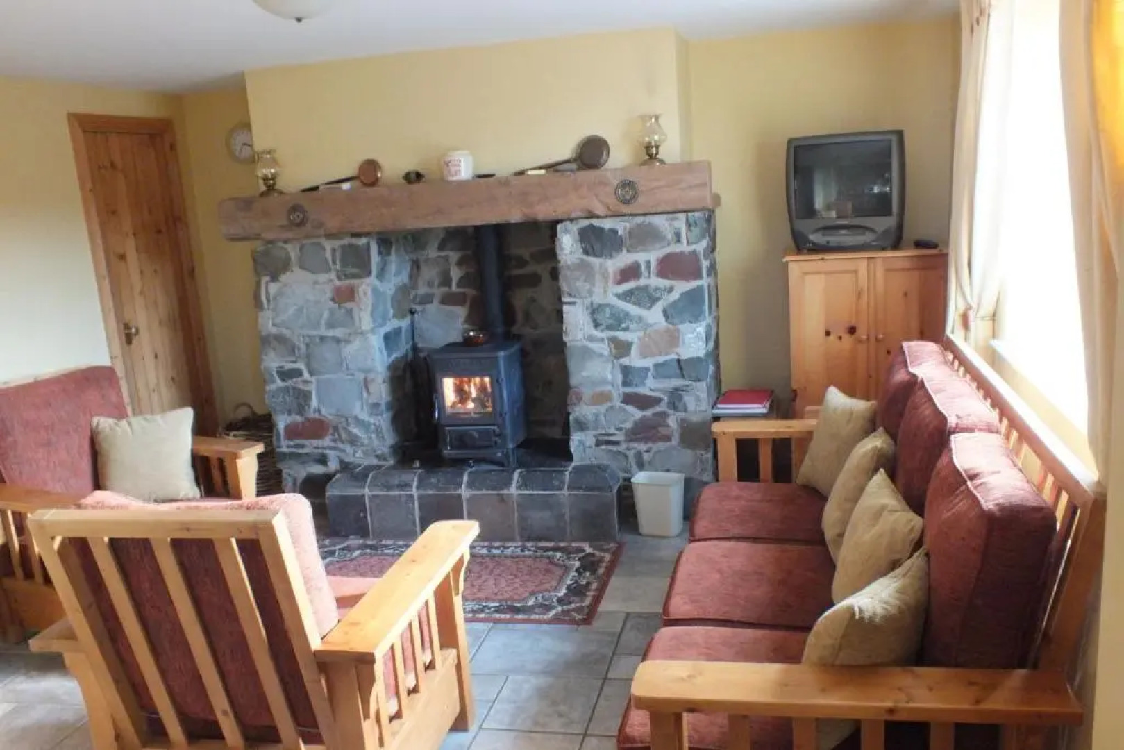 Barnwell Farm Cottages Corn cottage