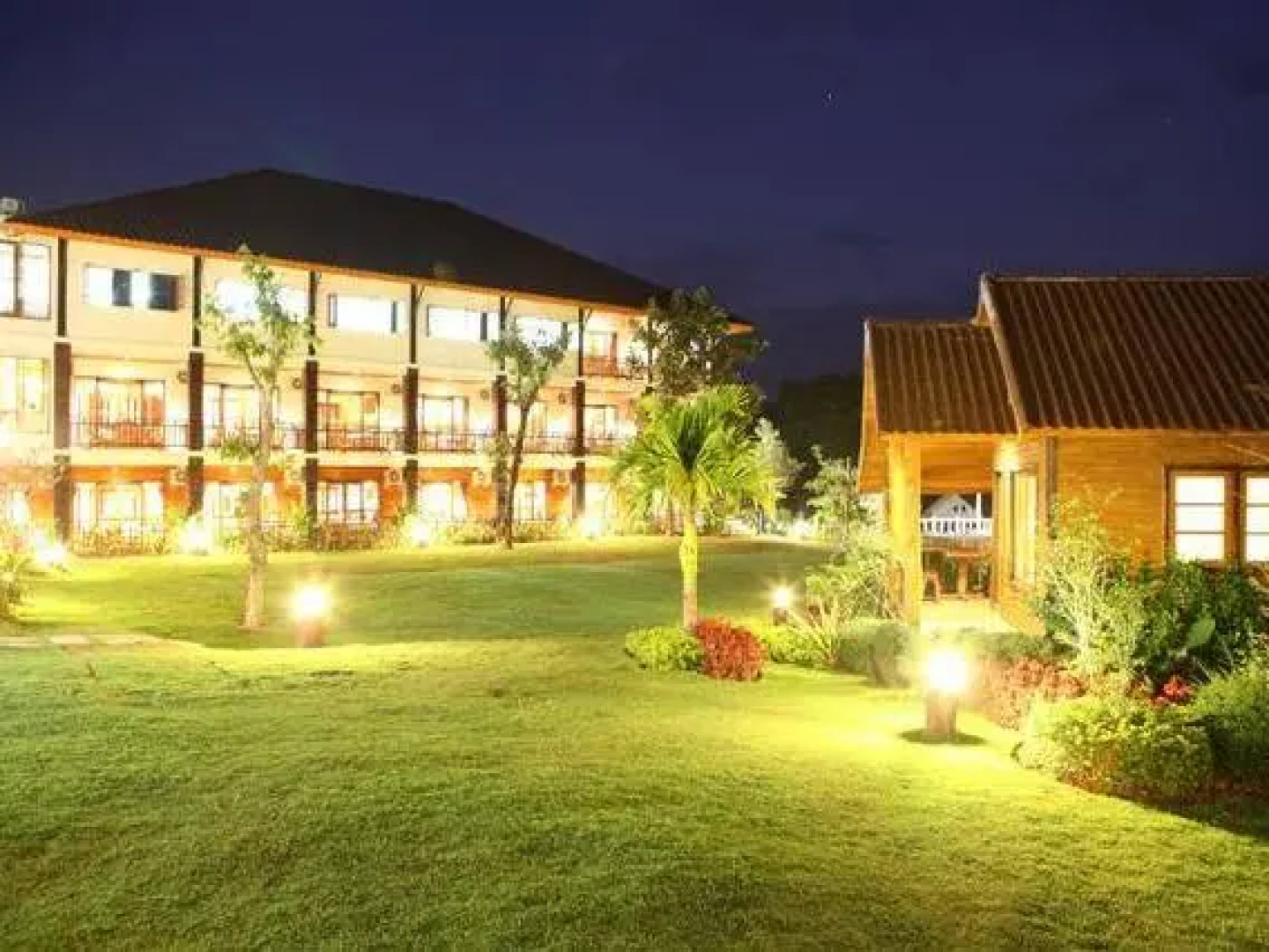 StarwellGardenhome WangNamKiaw Resort