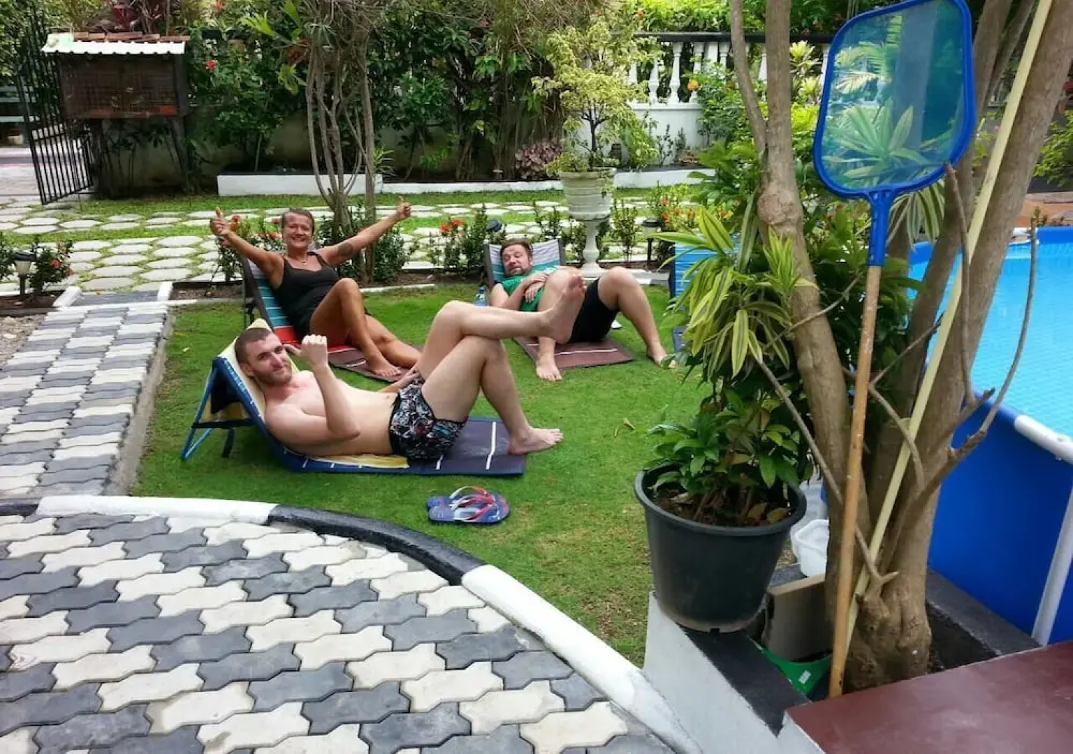 Lavinia Beach Hostel