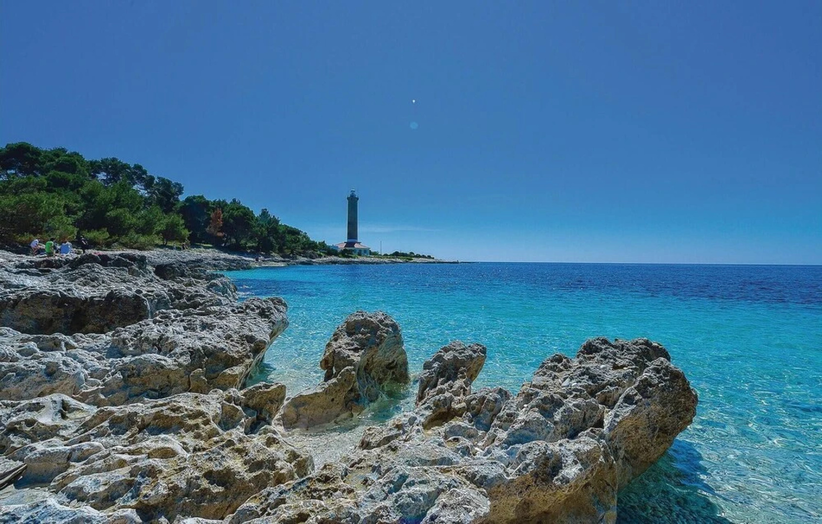 Stunning Home in Veli Rat With Wifi and 2 Bedrooms