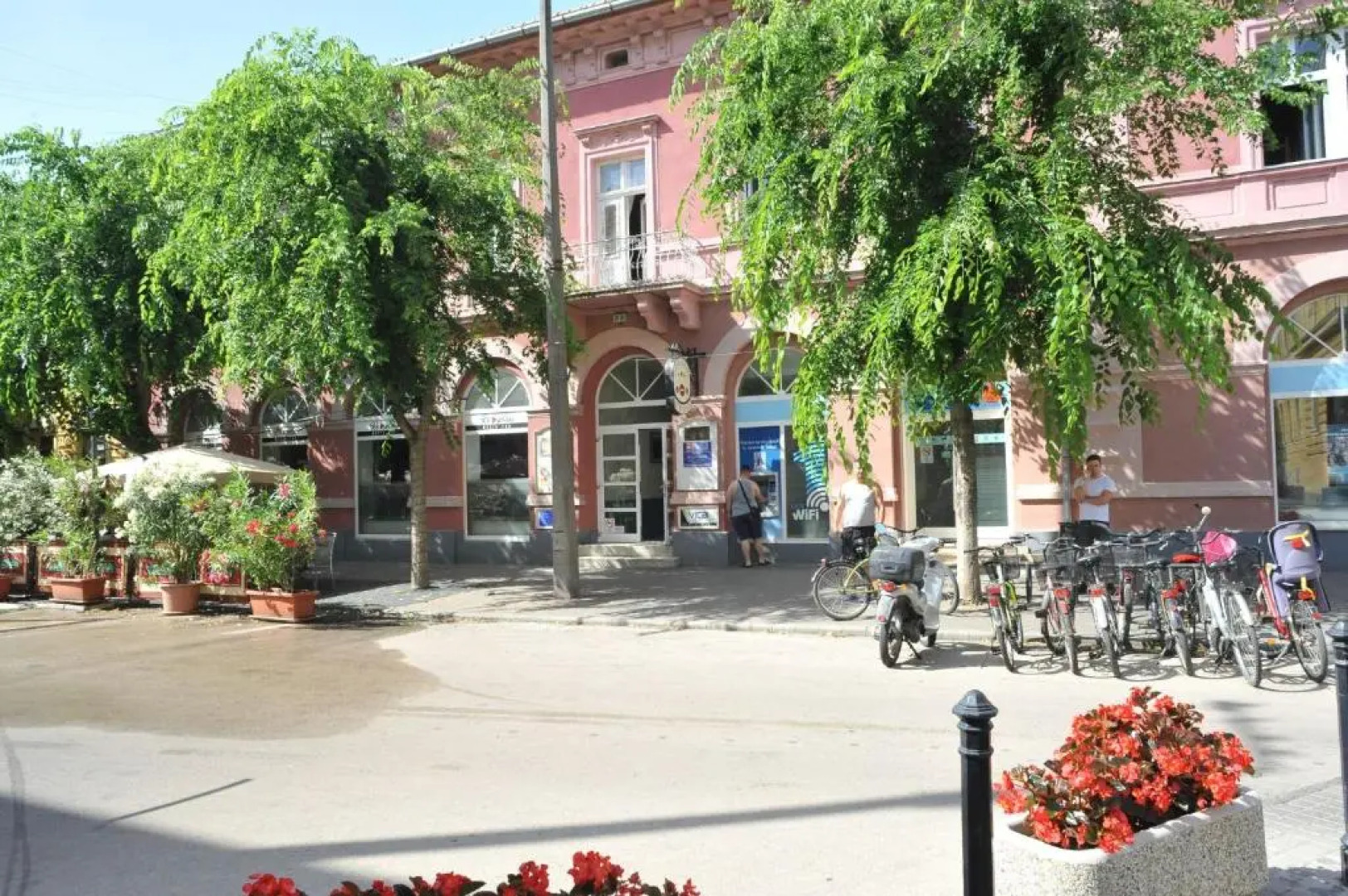 Piros Arany Panzió Kalocsa