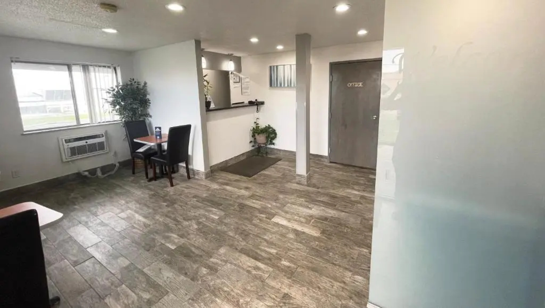 Magnuson Hotel Fort Wayne North – Coliseum