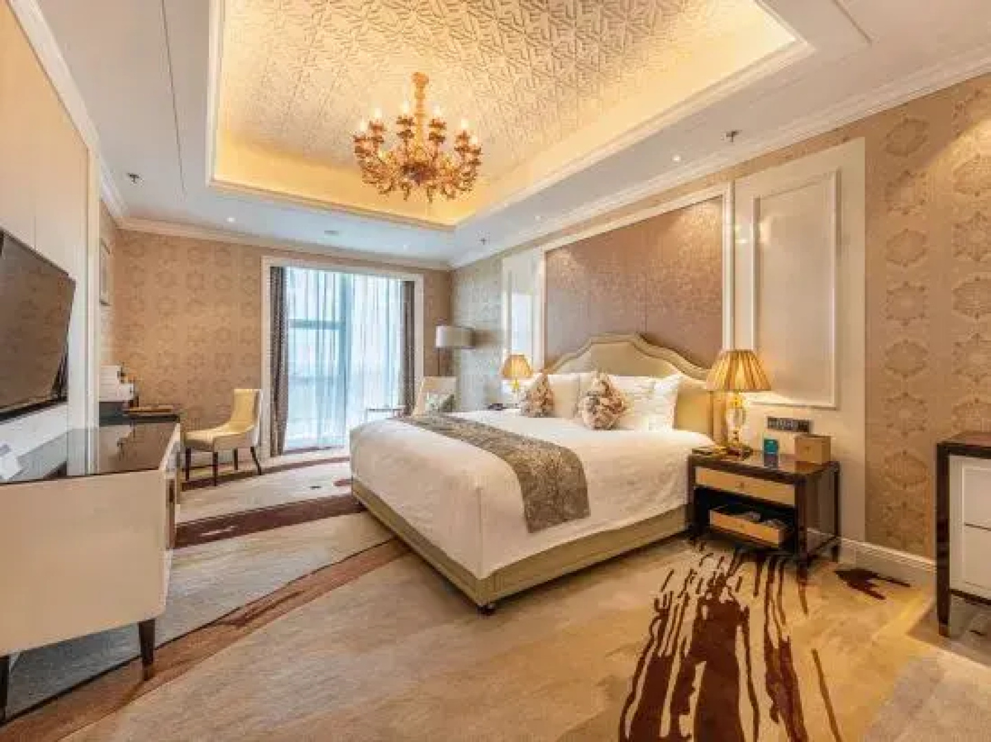 Hancheng Yellow River Pearl Hotel