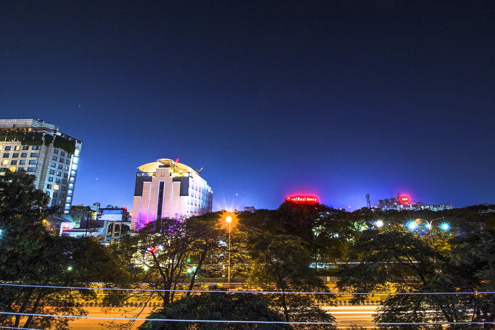 Fabhotel Prime Avenue