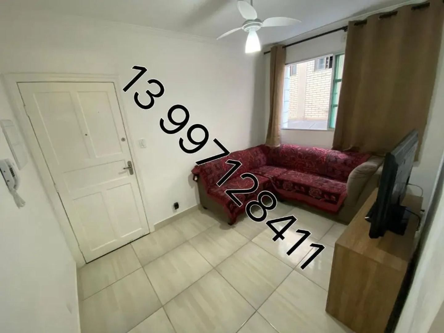 Pé na areia Canto do forte II