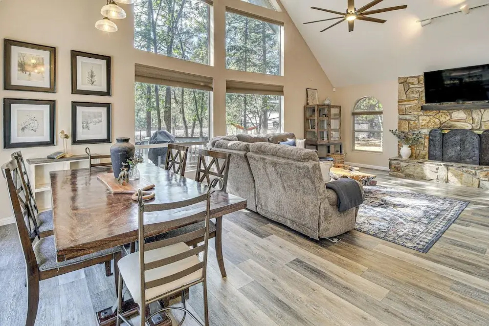 Deck + Game Room: Lakeside 'blue Jay Chalet' Cabin