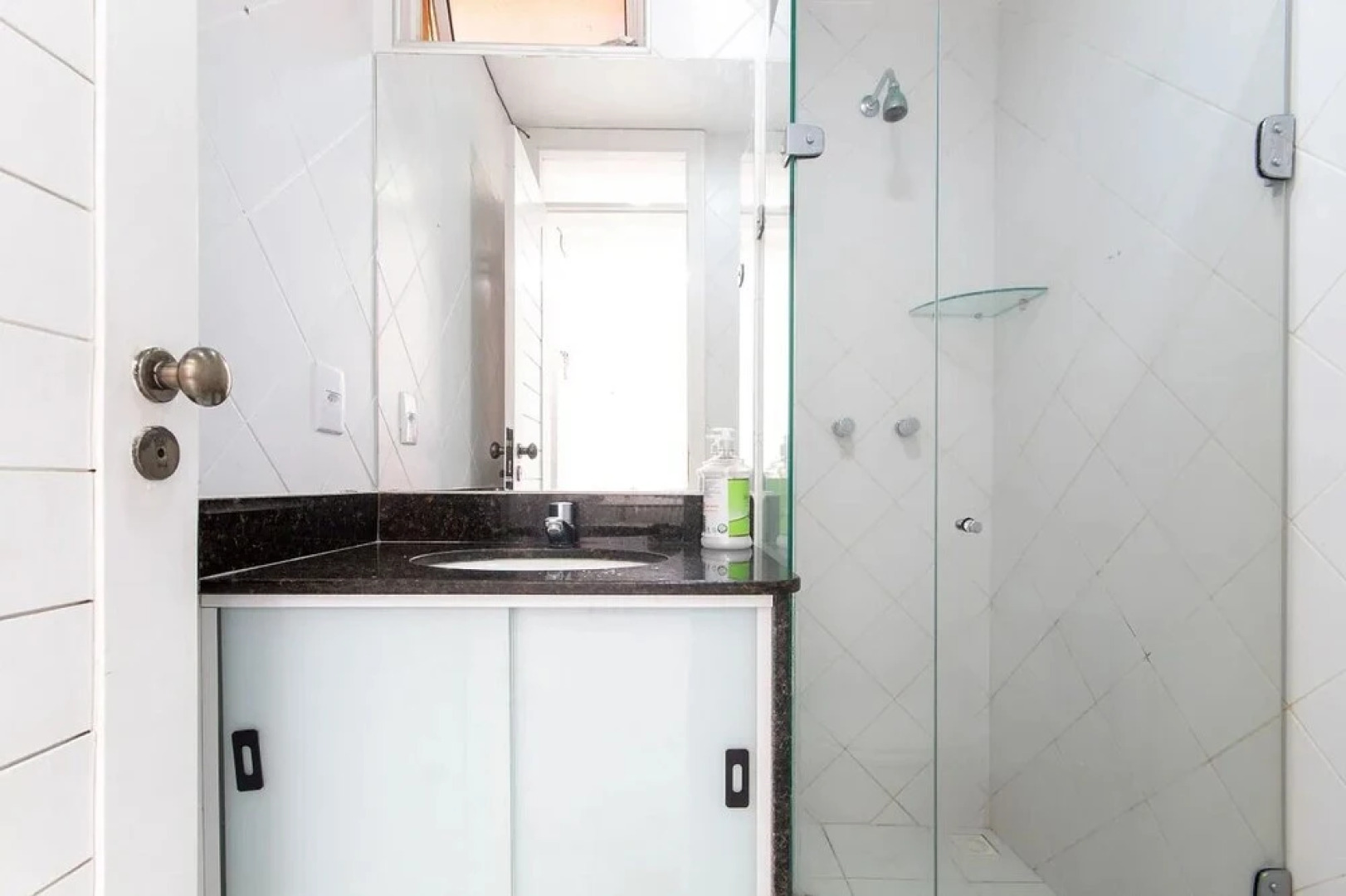 Apart na Praia de Búzios por Carpediem