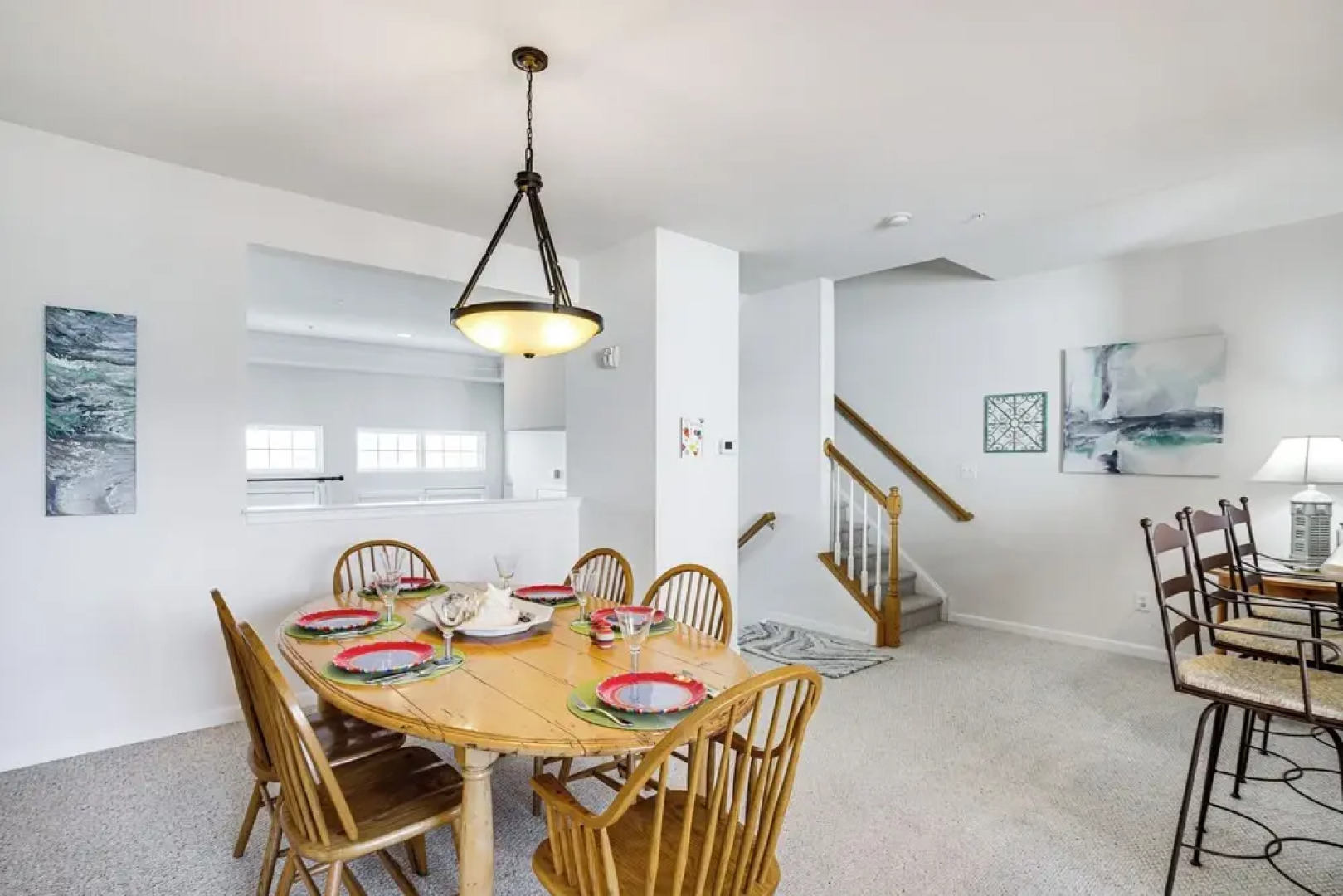 Shared Pool & Bay Access: Ocean View Retreat