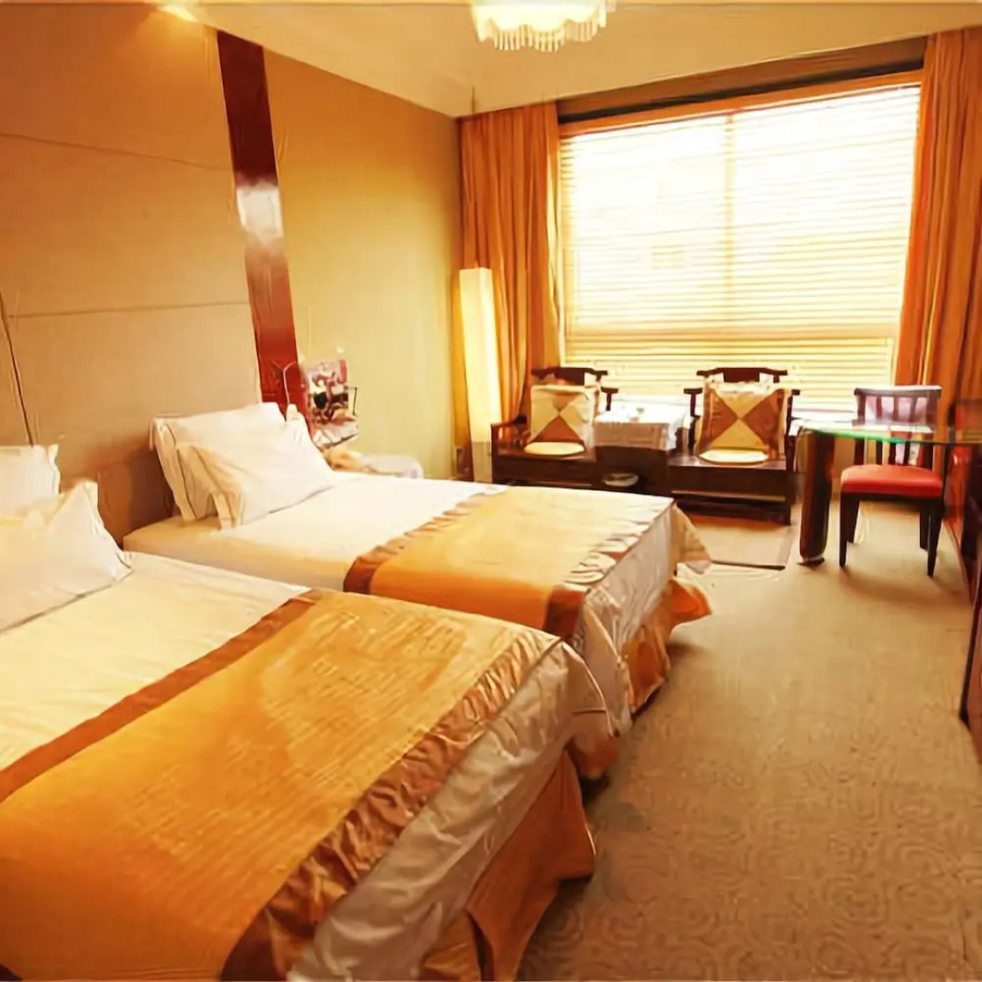 Xixia Guanhe International Hotel