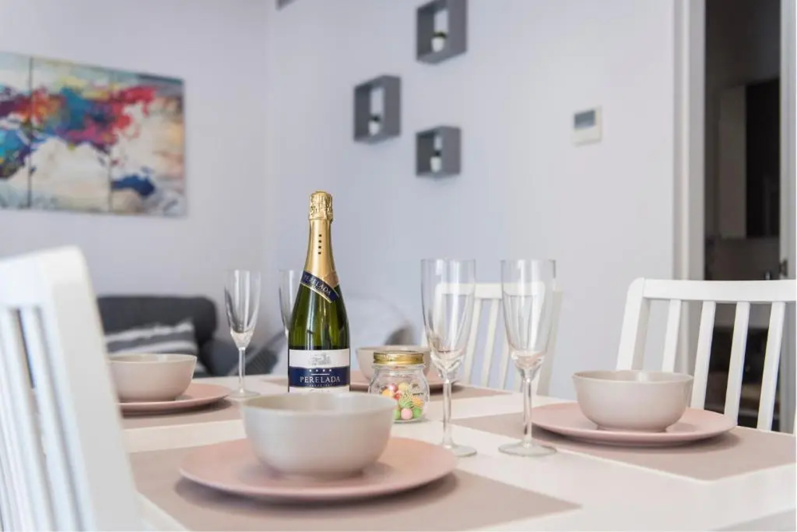 Lovely and bright apartment in the heart of Banyoles