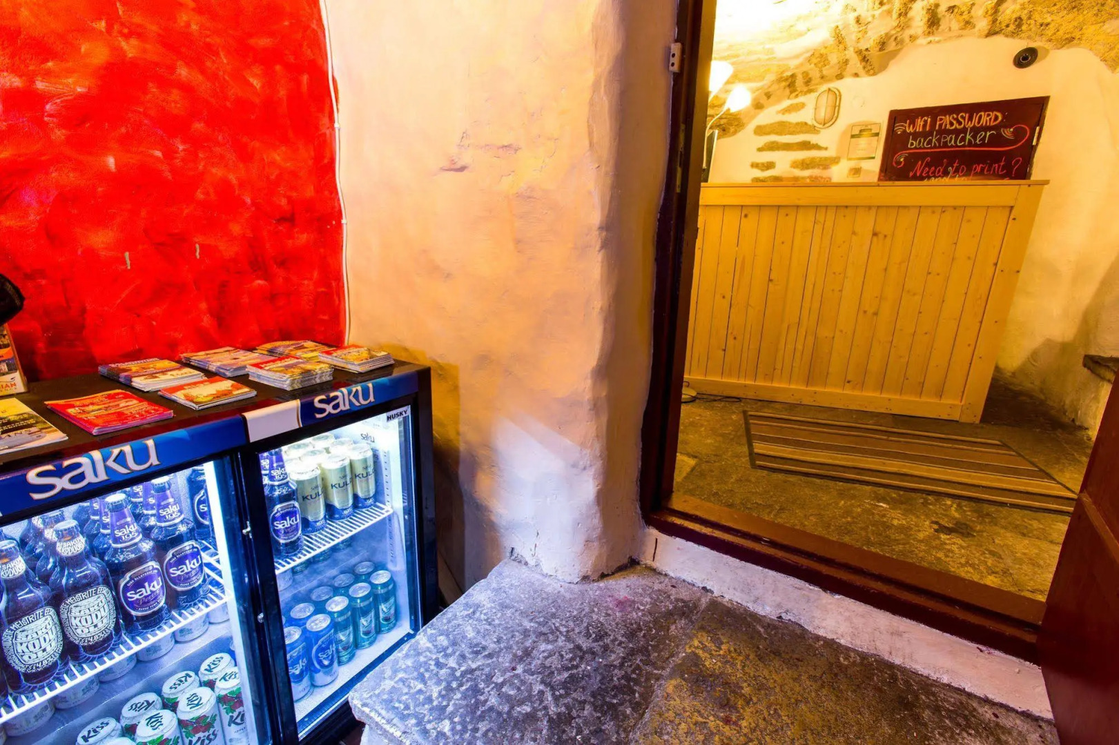 Tallinn Old Town Hostel - Alur