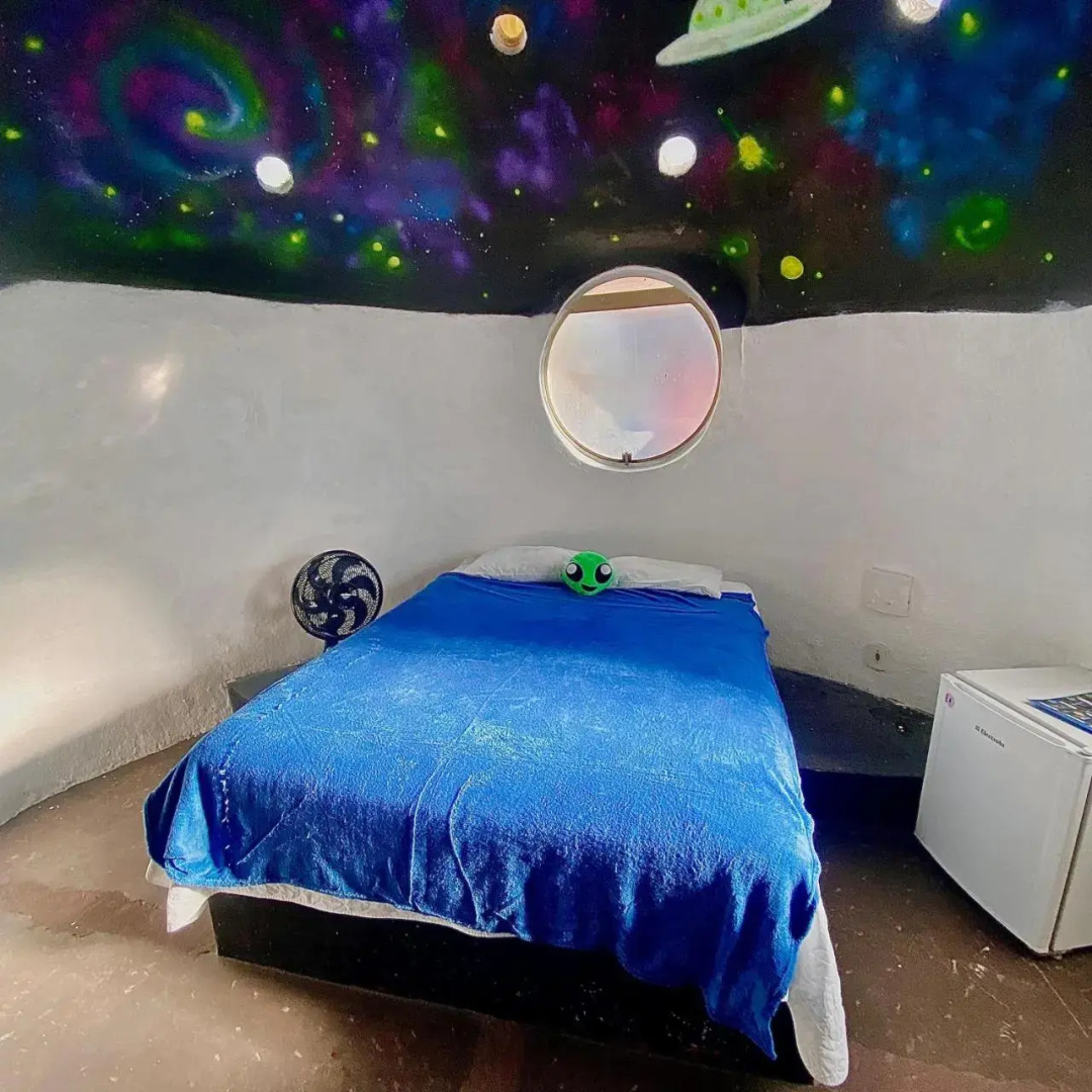 Pousada Espaço Naves Lunazen