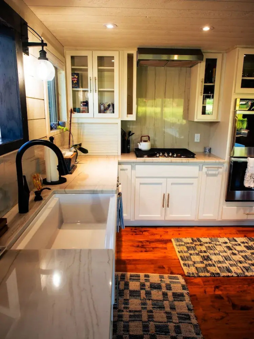 Grand Lodging Company