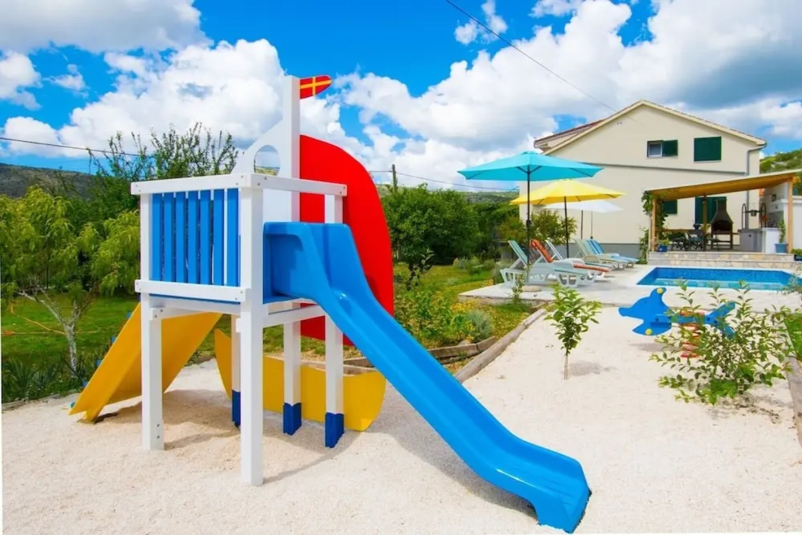 Remarkable 5-bed Villa in Labin