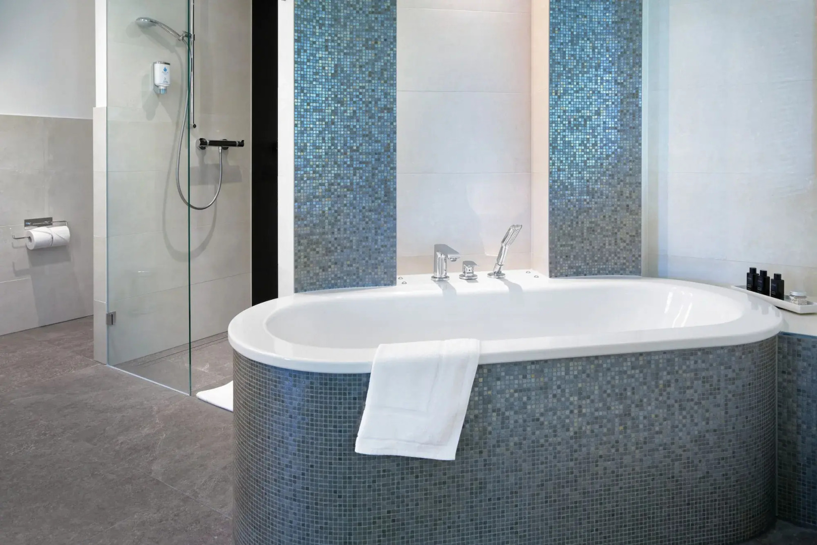 Kongresshotel Potsdam am Templiner See