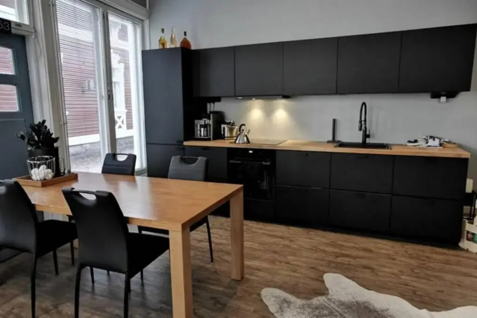 Luxury apartment In the middle Of old Rauma