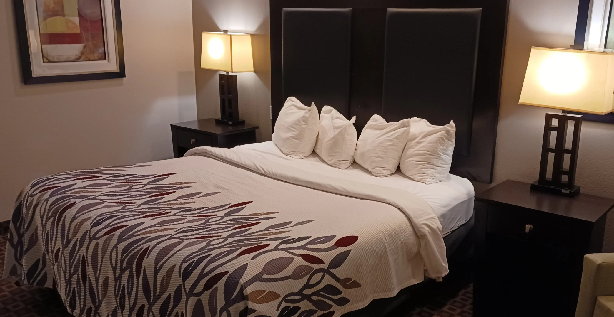 Red Roof Inn & Suites Longview